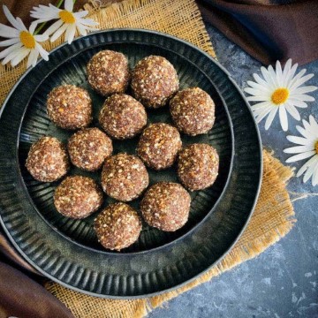 Ragi Laddoo